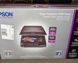 New Epson Perfection V550 Photo Slide Film Color Scanner 6400 DPI Resolu... - $491.03