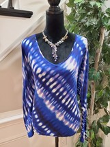 Express Women&#39;s Blue Tie Dye 100% Modal VNeck Long Sleeve Top Blouse Size Medium - £20.22 GBP