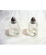 Vintage Cubed Glass S&amp;P Shakers Metal Screw Top Lids 13-c - €21,22 EUR