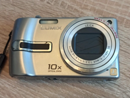 Panasonic LUMIX DMC-TZ2 Leica lens Digital Camera - £43.39 GBP