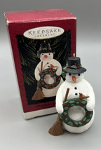 Hallmark Keepsake Ornament Christmas Snowman Bird Wreath Marjolein Bastin 1996 - £6.82 GBP