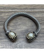 Vintage Two Tone Faux Pearl Cuff Bracelet Heavy Fashion Jewelry KG JD - $20.28 CAD