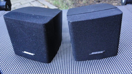 Pair of Bose Acoustimass Cube Speakers In Black - £41.75 GBP