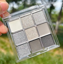 KAZORIN   Eyeshadow palette with 9 matte nude shades. - $45.00