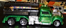 VINTAGE 1999 Hot Wheels Toys &quot;R&quot; Us - Diecast Semi Tanker Truck Green - $5.00