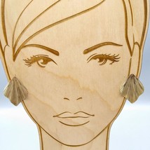 Vintage Golden Plume Clip On Earrings, Chic and Sleek Jewelry - £25.22 GBP