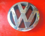 04-05-06-07  VW  Touareg  Front Grille  Emblem  7L6 853 601 A OEM - $22.49