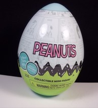 Plastic Egg with PEANUTS minifigure &amp; bonus stickers sealed 2023 - £7.79 GBP
