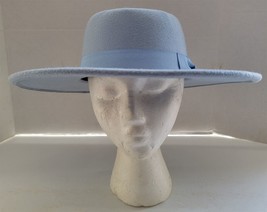 Womens Light Blue with Band Fashion Hat - £14.86 GBP