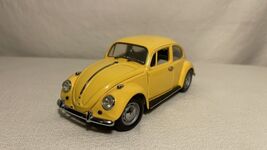 5&quot; Kinsmart 1967 Volkswagen Classical Beetle Diecast Toy Car 1:32 Yellow - $44.54