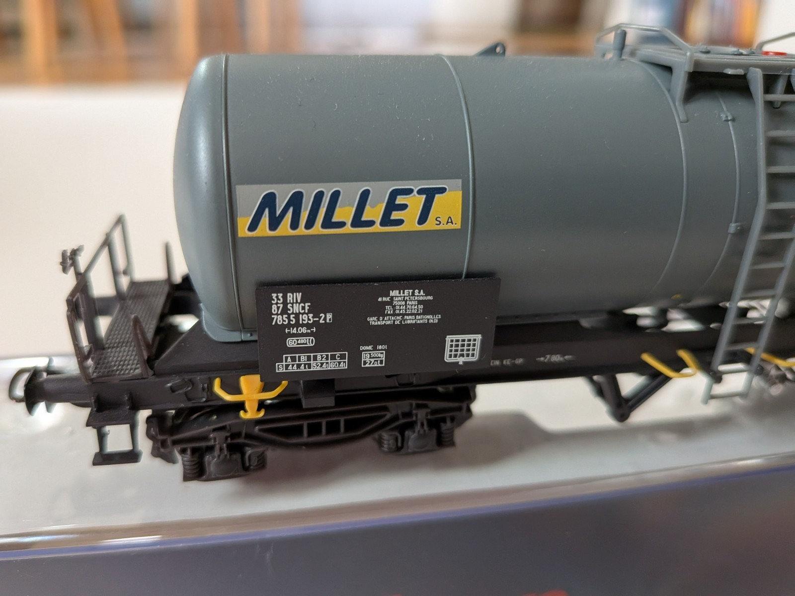 Electrotren 5829 Tank Car H0 - New in Box - FREE SHIPPING Item image 2