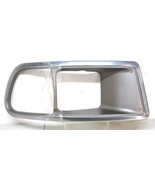 F6HT-13052-BB Ford F650 &amp; F750 Headlight Turn Signal Bezel RH OEM 8277 - £38.93 GBP