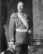 New 8x10 World War I WW1 Photo - Kaiser Wilhelm II of Germany in full un... - £7.05 GBP