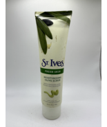 St. Ives Fresh Skin Moisturizing Olive Scrub 5 Oz - £7.81 GBP