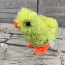 Chick Vintage Wind Up Toy Yellow Chicken Hops Easter Farm - £7.90 GBP