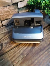 Vtg. Polaroid One 600 Instant Camera Blue Film Tested. Works - £30.93 GBP