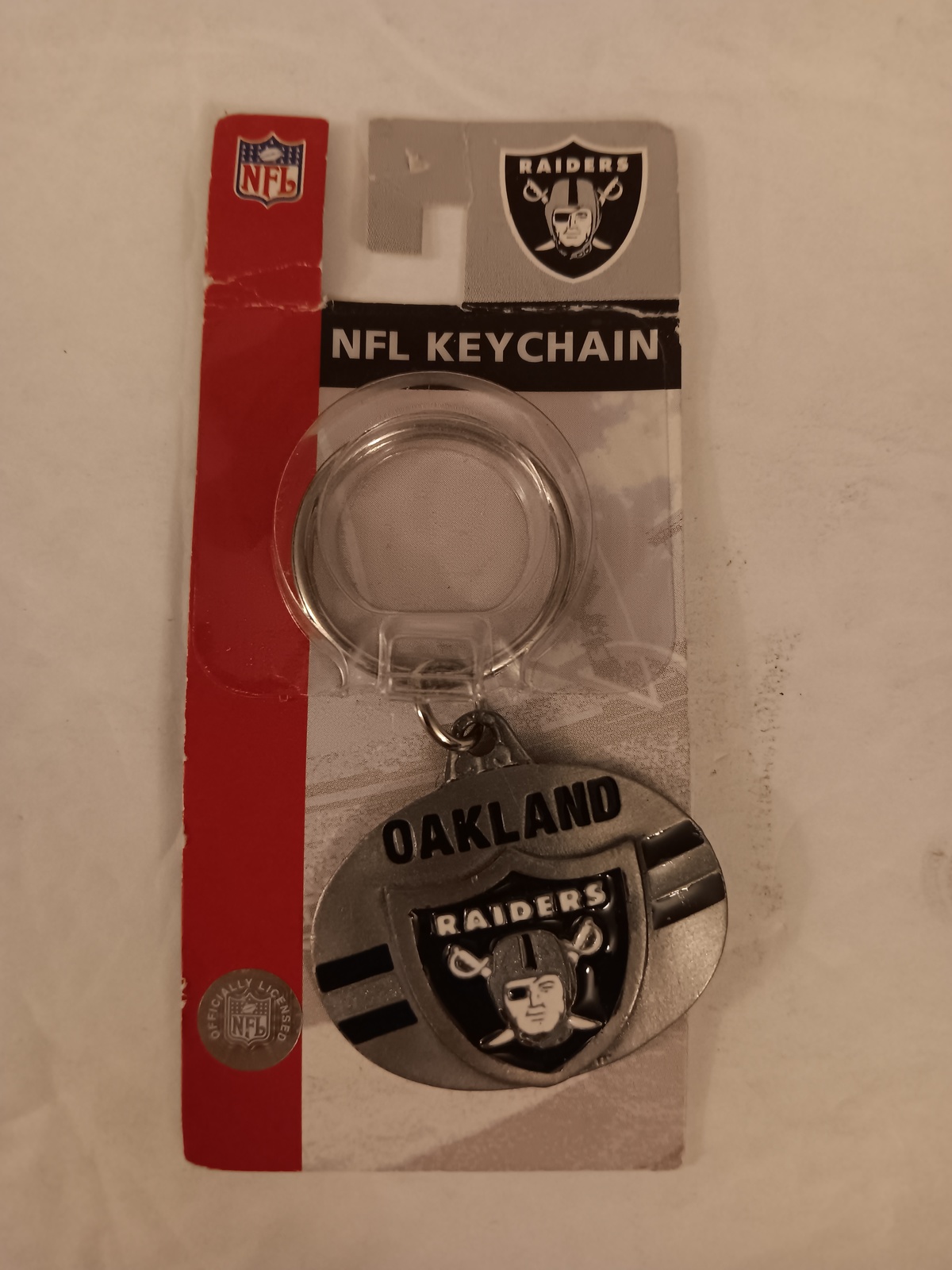 Primary image for Siskiyou Buckle Co 2003 NFL Pewter Keychain Oval With Split Ring Oakland Raiders