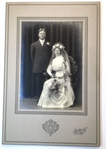 Antique Photo on Board Wedding Portrait Mr. &amp; Mrs. Serious Solberg Decorah Iowa - £15.80 GBP
