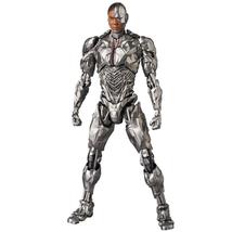 Medicom Toy Mafex 063 DC Comics Justice League Cyborg Action Figure  - £83.93 GBP
