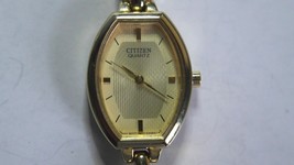 CITIZEN 4N0408 Japan Quartz Gold Dress  Women&#39;s Wristwatch - $21.29