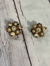 Vintage Hand-wired Speckle Beaded Floral Clip On Earrings - £29.58 GBP