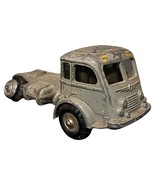 Vintage Renault Road Tractor Toy- 2Y41 - $137.15 CAD