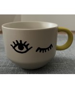 Starbucks Siren Eye Wink Coffee Mug Cup 2017 Beige Ceramic Yellow Handle... - €12,82 EUR