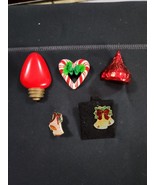 5 Vintage Christmas Brooches Pins.   Candy Cane Heart, Bells, Candy Kiss... - $20.51 CAD