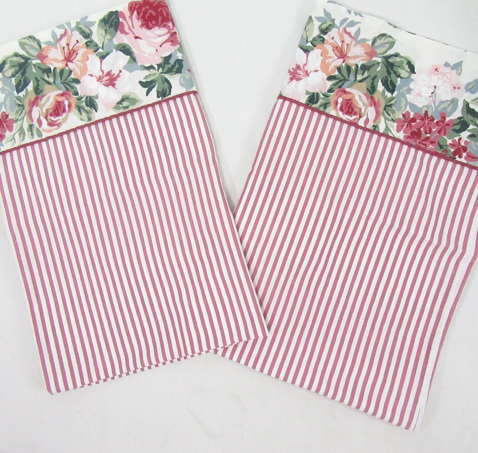CROSCILL Rose Arbor Floral Stripe Pink Multi 2-PC Standard Pillowcase Pair - £28.84 GBP