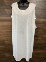 Carole Night Gown Women&#39;s Sz. Medium Floral Print Lounger Sleeveless Ple... - $27.55