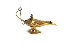 6 3/4" Aladdin Genie Oil Lamp Brass Handmade Vintage Style Burning Lamp 16cm - $18.50