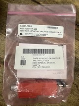 OMRON T2007-11T-QDS (FLAT ACTUATOR) NEW - $148.48