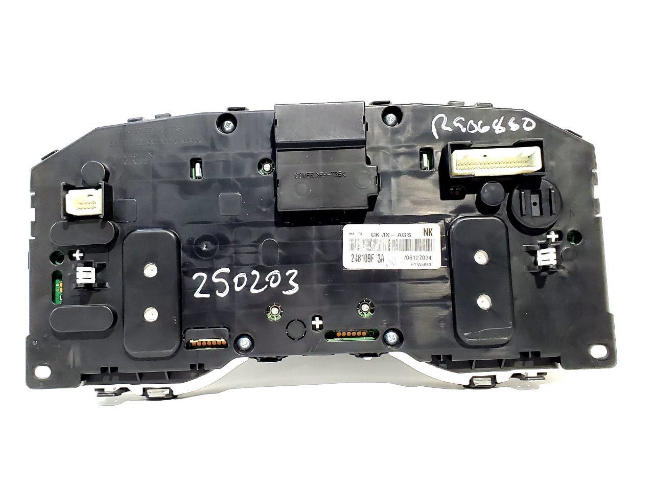 2018 Nissan Titan XD Midnight OEM Speedometer 248109FT3A Item image 9