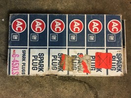 AC Delco 6 45XLS 6 Spark Plug (Pack of 6) GM 5613946 NEW OLD STOCK VINTA... - $6.89