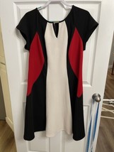 Sandra Darren Red Black Cream Keyhole Zip Knee Length Shift Dress Size 14 w - £12.92 GBP