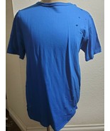 Blue Short Sleeve Extended T-shirt  PRE-OWNED CONDITION LARGE - $18.76 CAD
