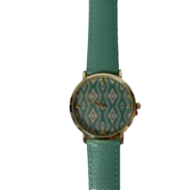 New Geneva Womens Teal Green Wave Face Watch Gold Tone Faux Leather Green Band - £5.68 GBP