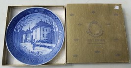 1975 ROYAL COPENHAGEN MARSELISBORG SLOT- THE QUEEN&#39;S  CHRISTMAS RESIDENCE - $19.79
