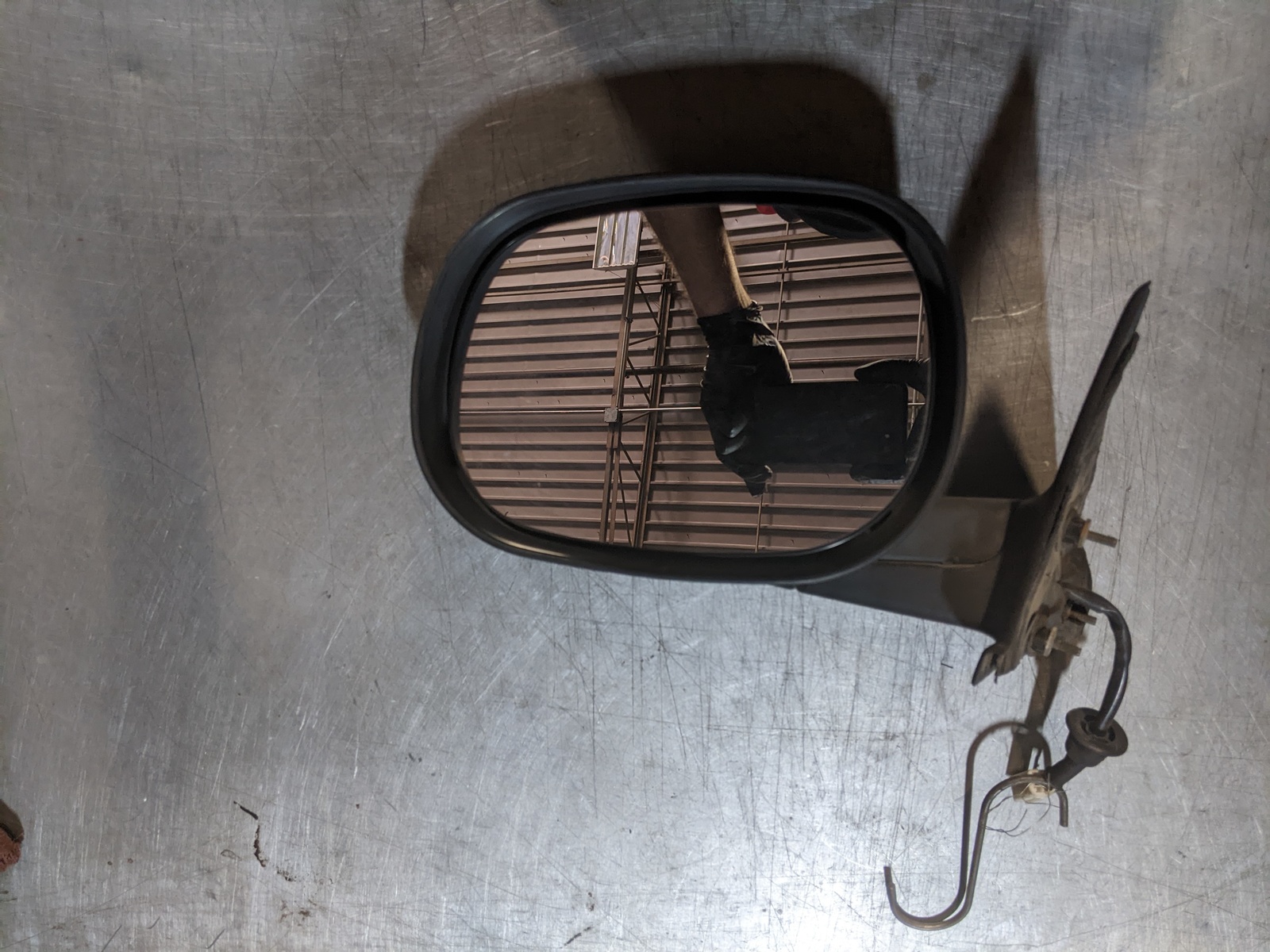 Driver Left Side View Mirror For 97-00 Dodge Dakota  4.7 - $39.55