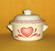 Stoneware Individual Casserole with Lid White Pink Heart design - £3.90 GBP