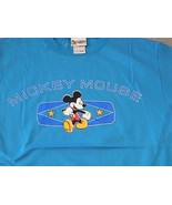 Mickey Mouse on a Medium New Lite Blue tee shirt  - $418.80 MXN