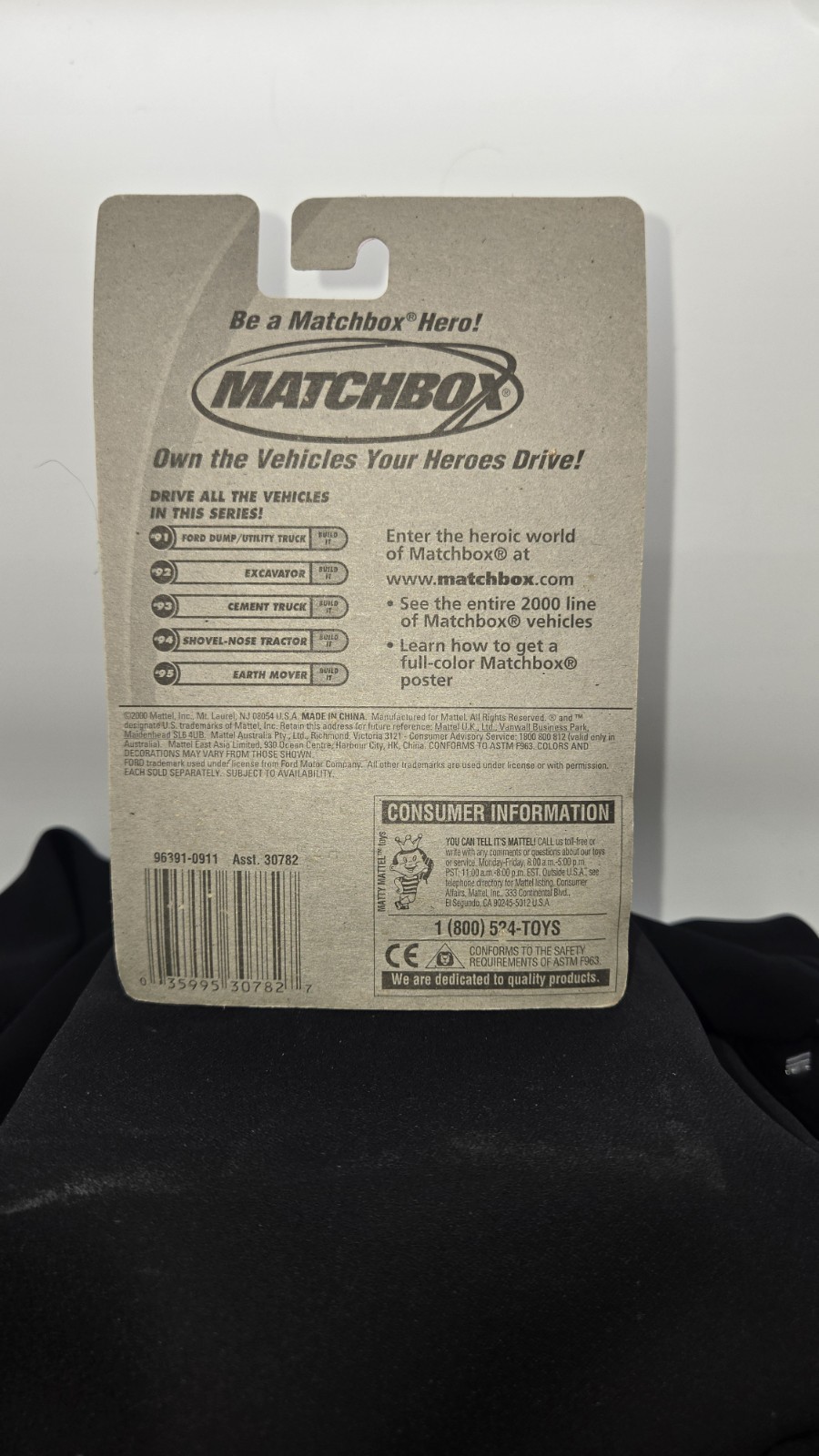 MATCHBOX TREASURE HUNT MB 2000 LOGO EARTH MOVER #95 Item image 2