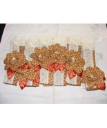 Vintage Handmade 6 Napkin Rings &amp; Napkins Brown White Daisy Lace Edge - €16,87 EUR