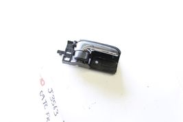 2005-2010 SCION TC FRONT PASSENGER RIGHT INTERIOR DOOR HANDLE J3563 image 3