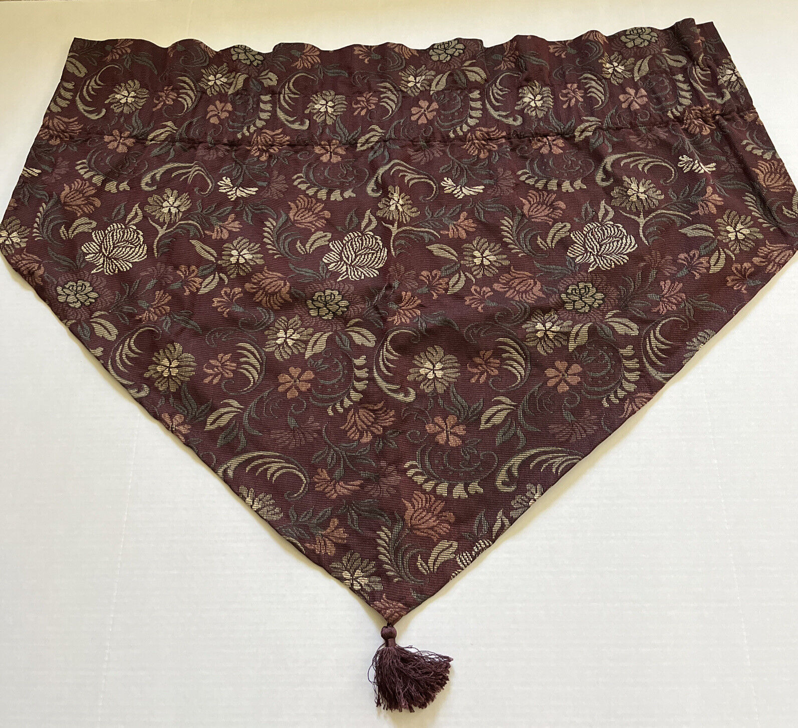 Four 4 JC Penney Home Collection Burgundy Flowers Tassel V Shape Ascot Valence - $32.71