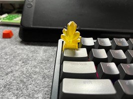 Yellow Crystal mechanical keycaps 3D printed - £7.96 GBP