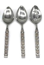 Oneida Deluxe Applique MCM Stainless 2 Serving Spoons 1 Pierced Slotted 3/PCS - £19.56 GBP