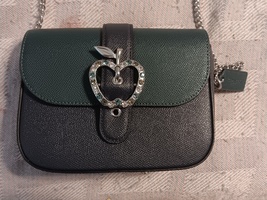 Female Coach Purse - £55.95 GBP