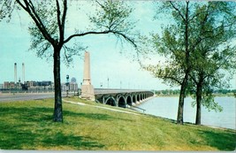  Belle Isle Bridge Detroit Michigan Postcard - £6.29 GBP