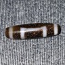 Old Himalayan Indo Tibetan Agate Bead 2 eyes pattern Amulet - $1,214.34 MXN